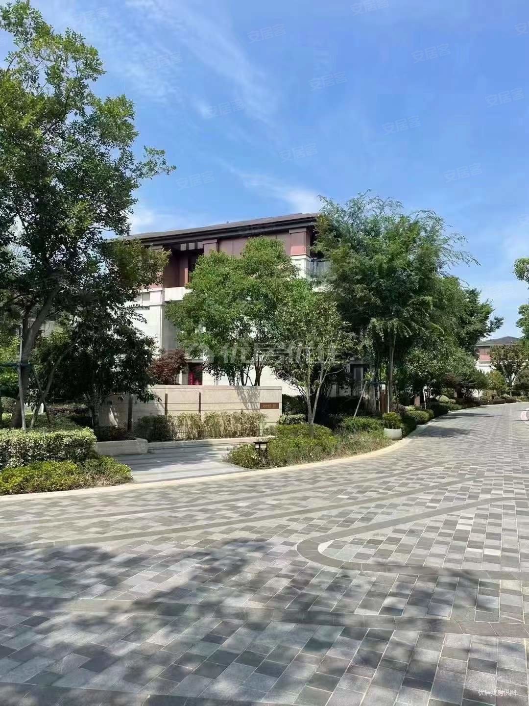 精装诚售,世茂铜雀台雅院二手房,4150万,4室2厅,5卫,400平米-苏州安居