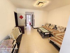 银川贺兰朔方南街兰庭花园！年租包物业暖气费，有家具家电拎包入住出租房源真实图片