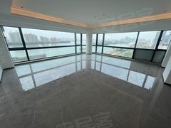 广州海珠工业大道南观澜府全屋落地玻璃窗 俩套打通340方 可直播可出租房源真实图片