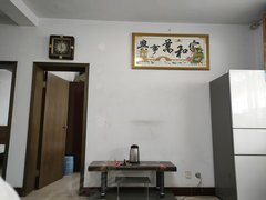 襄阳樊城火车站万达，沃尔玛商圈盛特区附近精装2室一厅拎包入住民水民电天然气出租房源真实图片