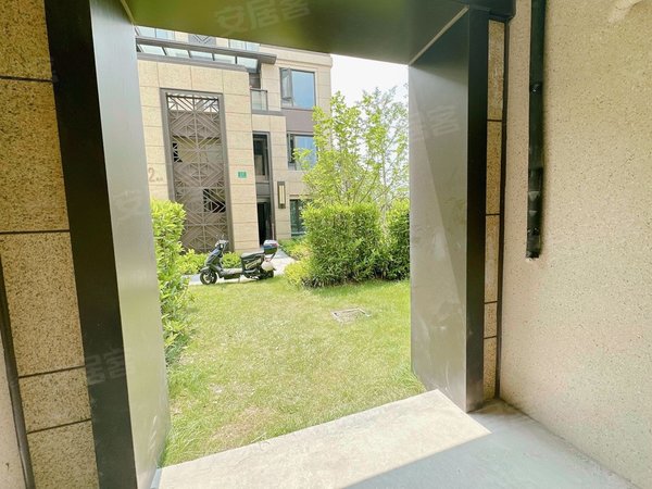 上海松江松江大学城华发象屿光星华府光星华府精装朝南一室户,无中介