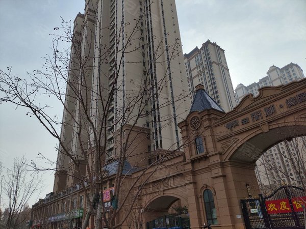 保定竞秀西鲁岗华中假日丽城(a区)无中节可月付,紧邻电谷深圳湾尊瀚