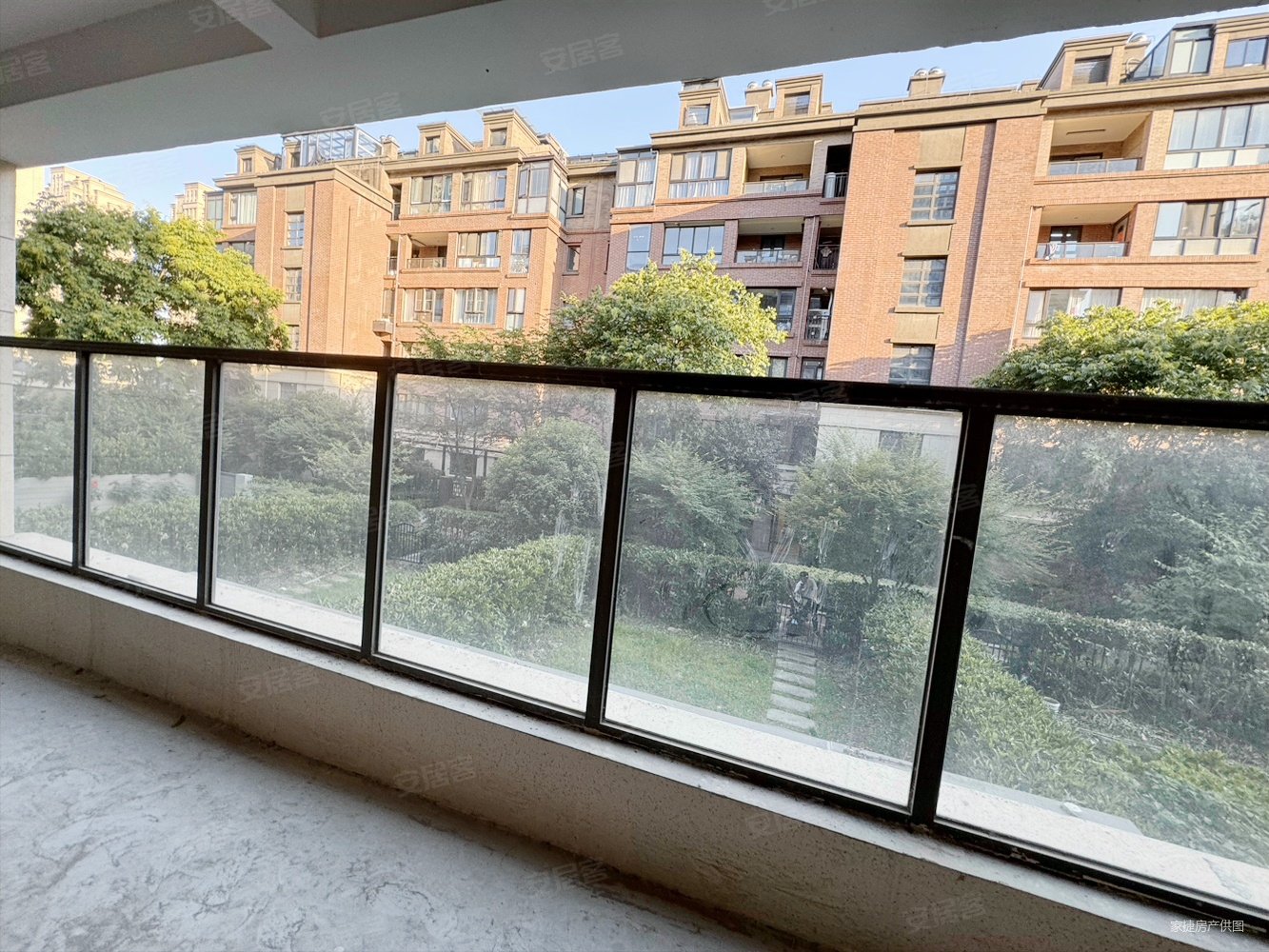 尹山湖 下叠 九龙仓碧堤雅苑带大花园