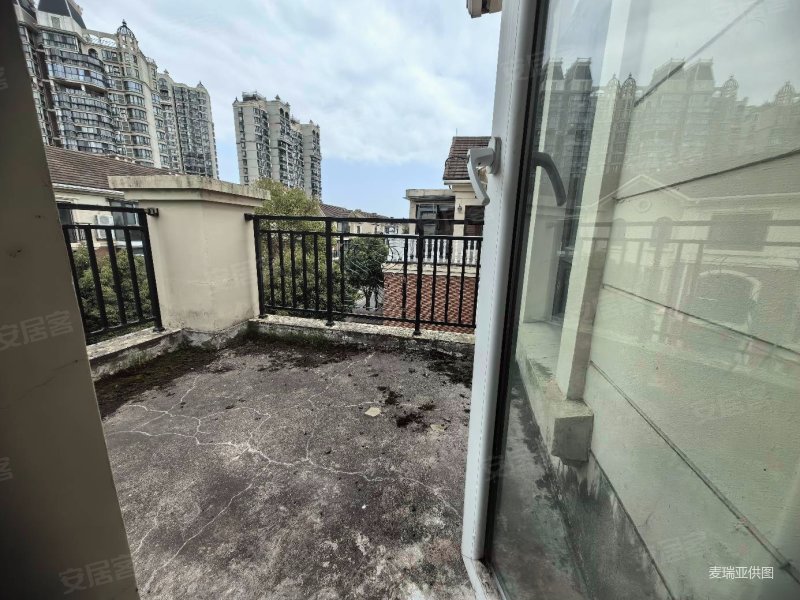 合生国际城别墅