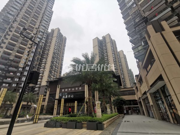 南宁良庆大沙田荣和半山华府户型方正 精装四房 配齐全新出租出租房源