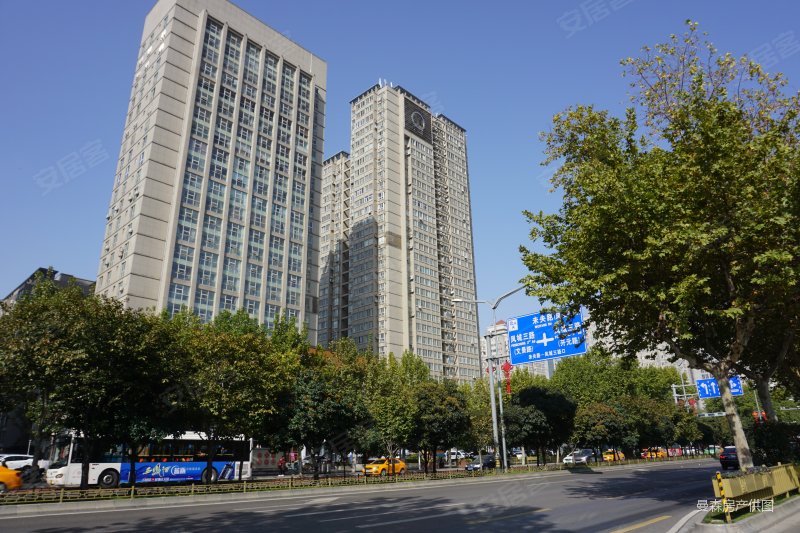 西安房产网>西安二手房>经开区二手房>市图书馆二手房>凤凰新城>