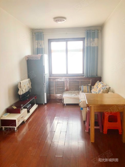 景明花园南北通透楼层高视野好小区处于商业中心地带位置好