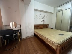 海口龙华世贸近友谊,国贸路,采光好,押一付一,民水民电,随时看房出租房源真实图片