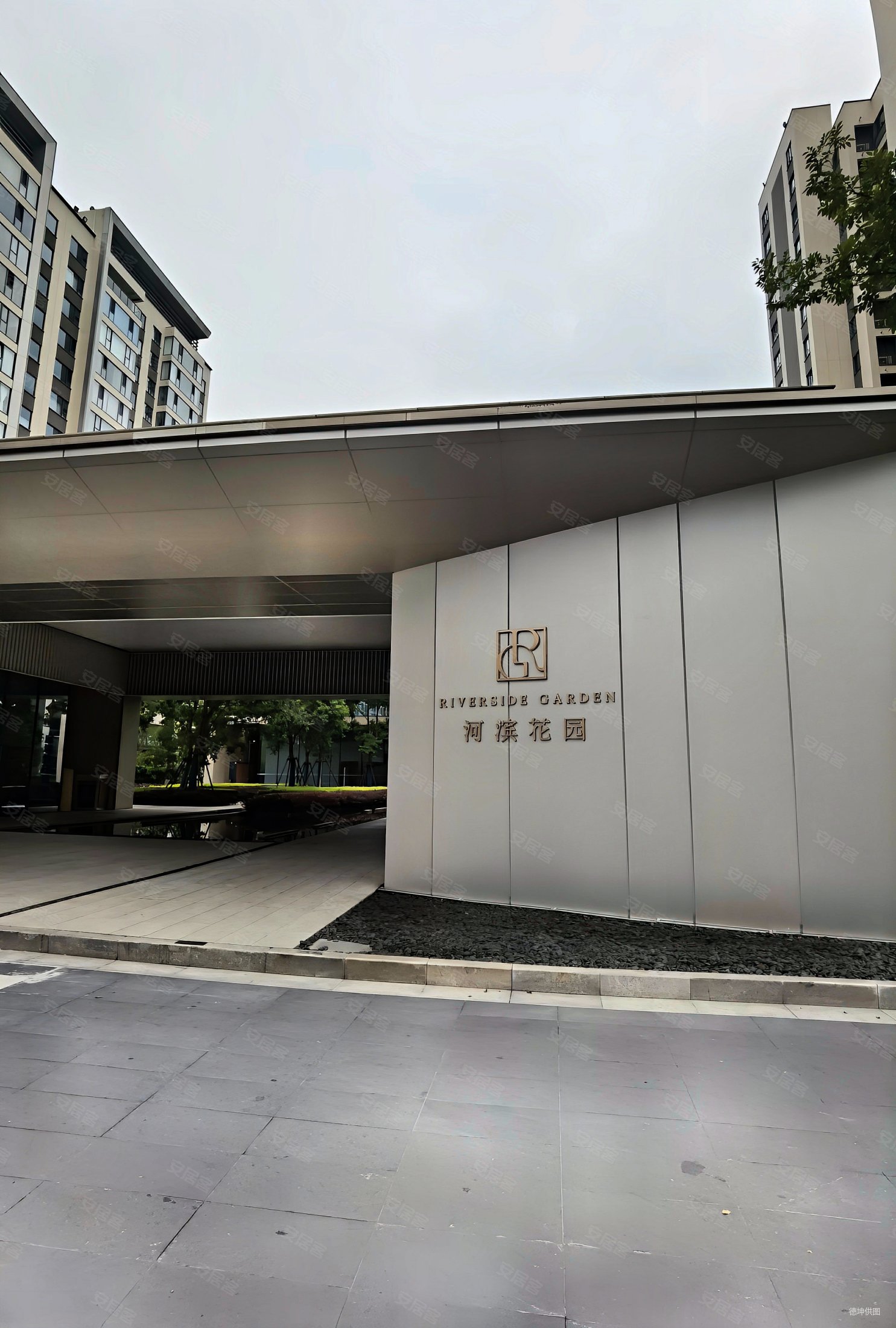 文化片天花板仁恒河滨花园精装4房昆承有名有钥匙