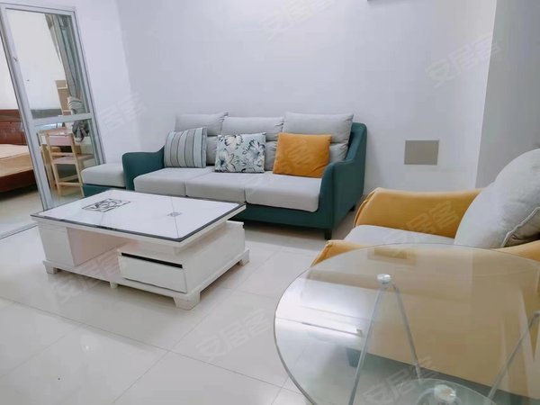 泉州安溪安溪万达广场东城丽景东城丽景,家具齐全,学校近交通方便