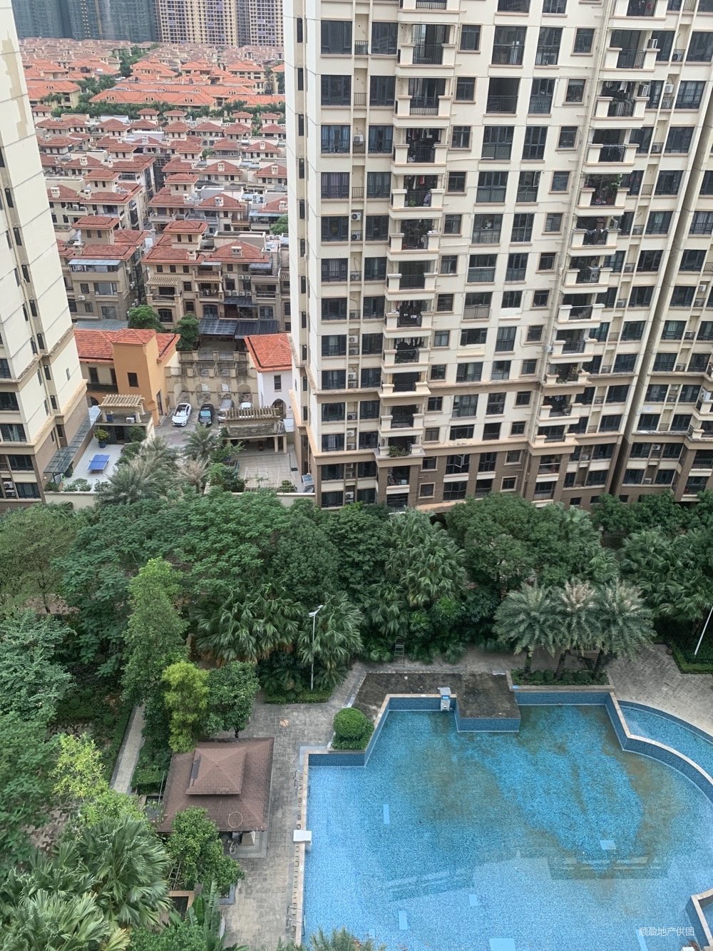 皇庭壹号公馆3室2厅2卫91.74㎡南105万