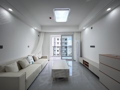 恩施恩施市小渡船机场路和润城施州大桥附近福星城电梯独门独户三室奶油风家电齐全出租房源真实图片