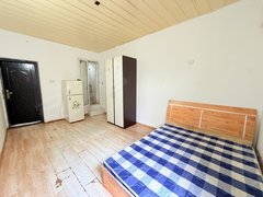 武汉青山红钢城急租！低层！可短租！可月付！可养宠物！七百拿下！出租房源真实图片