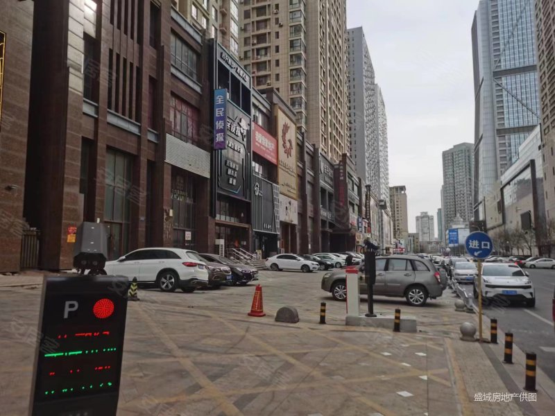 西安路商圈近地铁公交站商场尚品天城封闭小区院内双南向