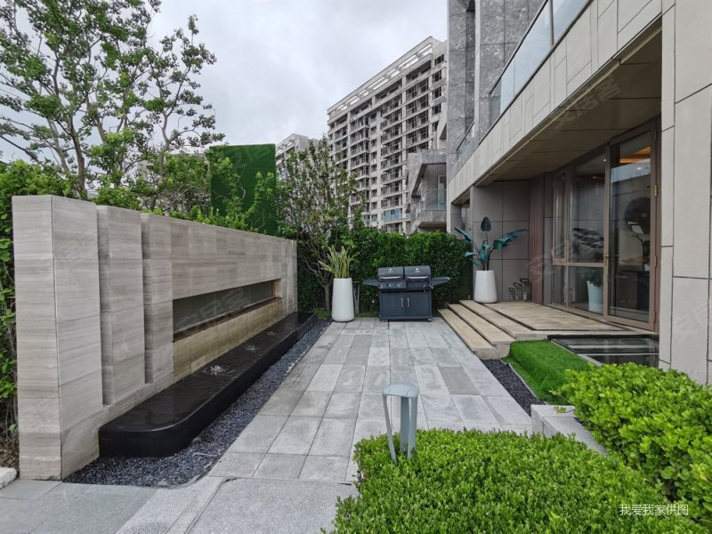 灵山湾芯 鑫苑灵山湾龙玺 一线海景 边户 联排别墅 近地铁