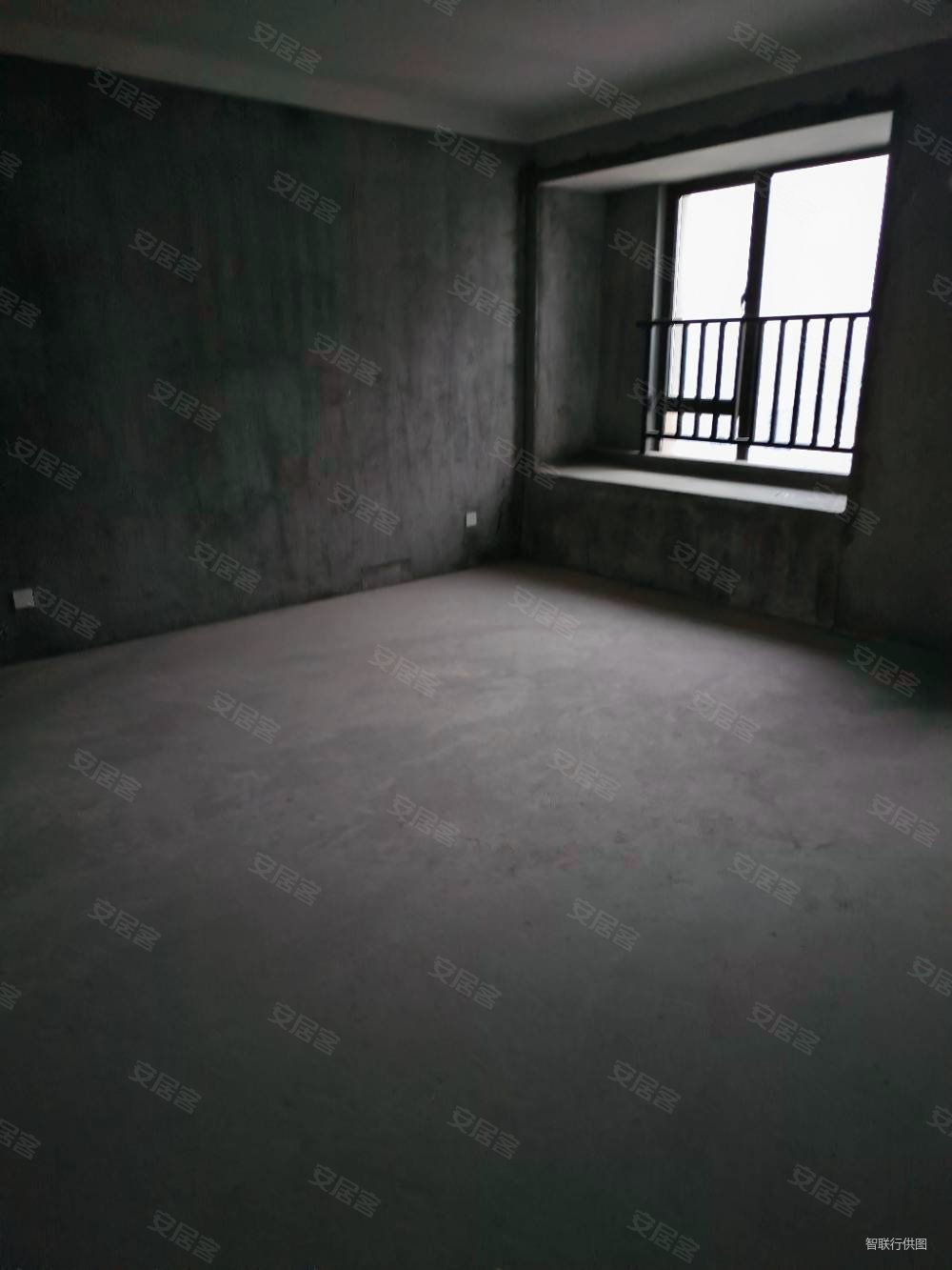 鸿宸逸庭2室2厅1卫78㎡南北45万