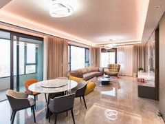 上海虹口和平公园客厅朝南，电梯房，品质小区，价格好谈出租房源真实图片