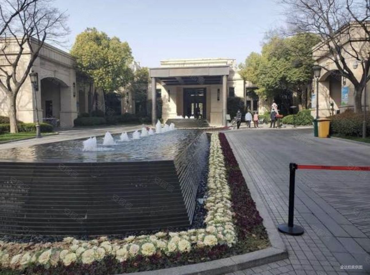 普罗旺世温泉大平层法拍捡漏308万起必看好房