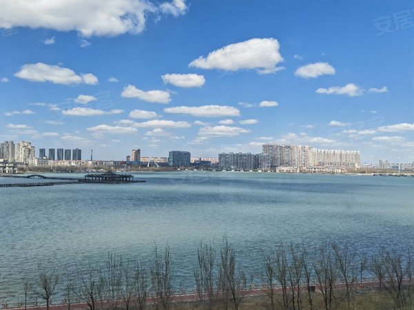 大庆高新区祥阁学校祥阁花园祥阁花园电梯房三室两卫126平 全景观湖