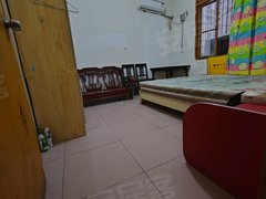 巴中巴州老城通佛路单间带家具家电齐全，私人房子出租房源真实图片