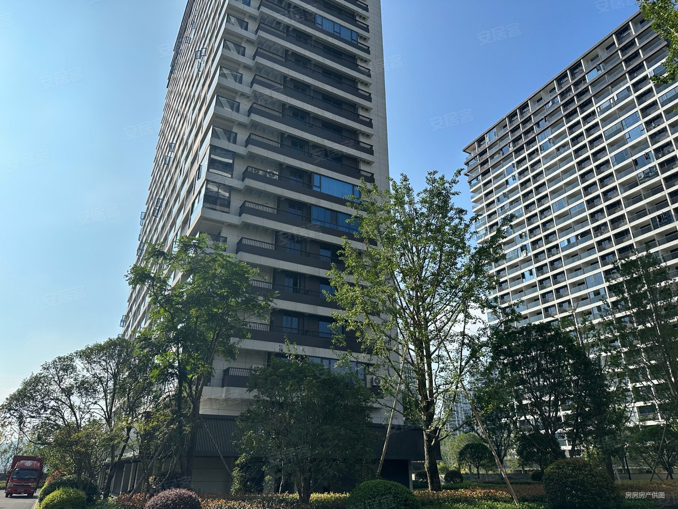 南樾府,地上集团品质,双地铁口,楼层佳,边套全明