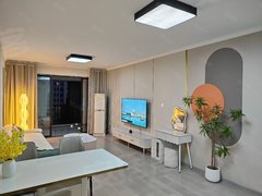 巢湖北门北门片区全新奶油风精装4室,家电齐全,随时看房,拎包入住出租房源真实图片