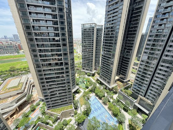 前海天境花园 高层精装 4房2卫 家私家电齐全 拎包入住,南山租房-深圳