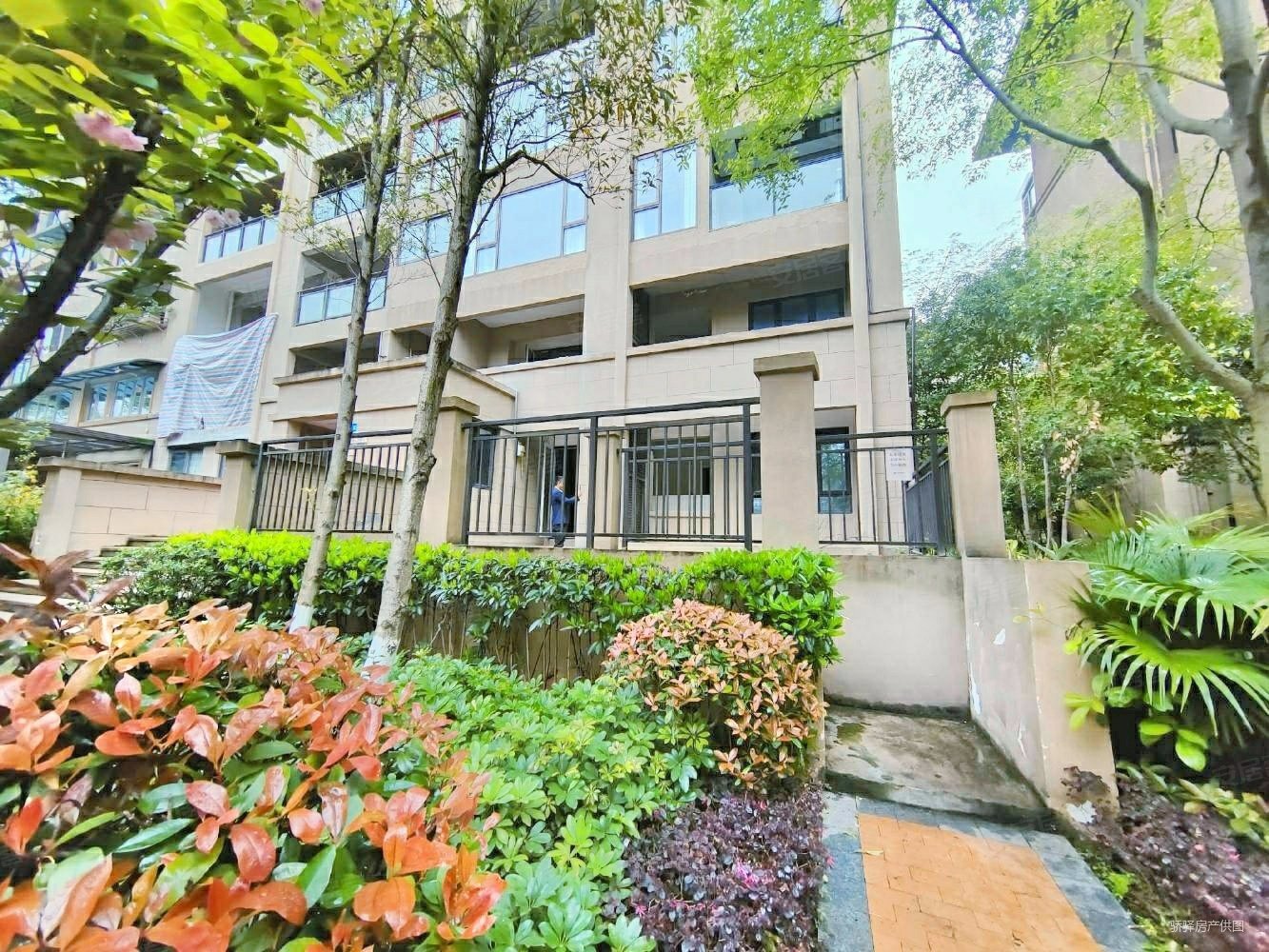 重庆房产网>重庆二手房>永川二手房>神女湖二手房>协信世外桃源>