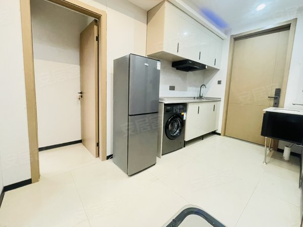 金华东阳东阳市中心城南西路333号楼城南西路 东阳大众4s店附近 两室一厅 家具全新 配套齐全出租房源真实图片