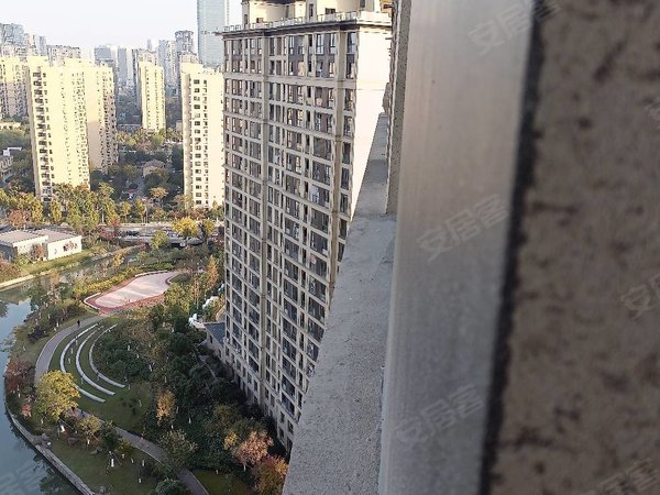 绍兴柯桥华舍祥生群贤府和园宝龙广场和蓝天市心广场附近,群贤府和园