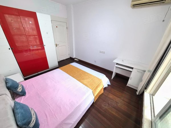 苏州工业园湖东南山巴黎印象南山丽舍湖景房带阳台次卧 近斜塘老街