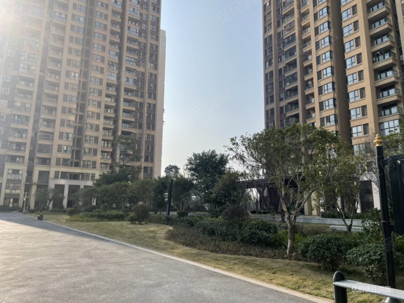 重庆房产网>重庆二手房>合川二手房>合川周边二手房>银翔城朗琴湾(b
