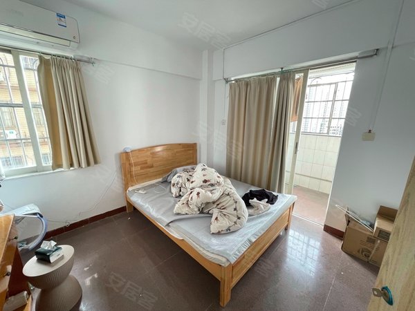 广州海珠滨江东东晓花园中大地铁站  电梯两房 新上好房 有钥匙看房