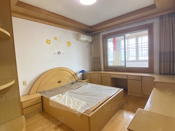 绍兴柯桥柯桥金桥花园出租金桥花园4室2厅2卫出租房源真实图片