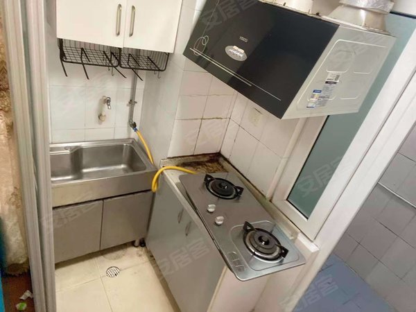 深圳福田景田北景华苑(福田)武警大厦景华苑 17楼42平一房一厅 大阳台