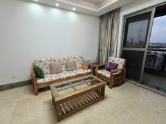 海口龙华滨海外滩中心2房2厅2卫拎包入住精装海景房出租房源真实图片