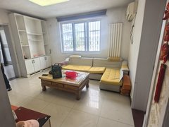 枣庄滕州龙泉新上急租龙泉苑 3室1厅配套齐全 精装修 价格可议看房方便出租房源真实图片