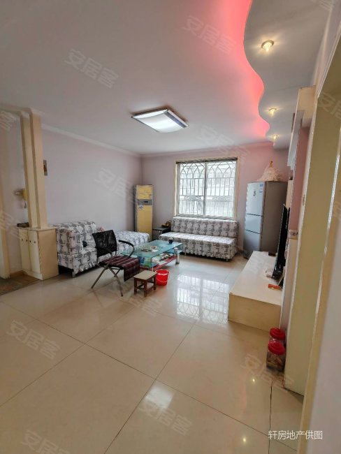 富丽花园多层2楼精装修保养好南北通透