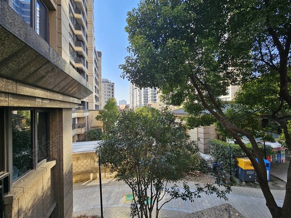 苏州高新区狮山香缇华苑有车位 地铁口 仁恒旁 香缇华苑 独立入户