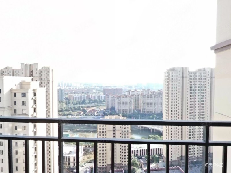 汇景新城(一期) 满二 商品房 电梯房 南北通透 房龄新