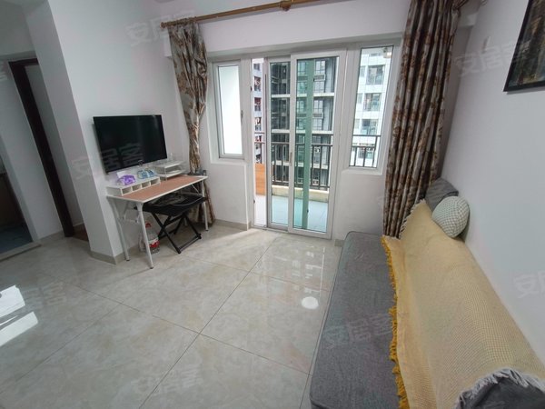 【多图】景华苑(福田),景田北租房,双地铁口,精装,直接拎包入住,户型