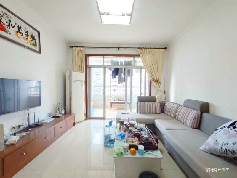 李瑞麟五中鸿润花园二房二厅90平有车位急售