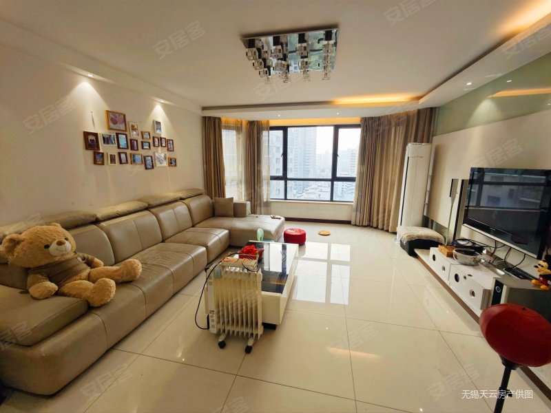 胜利门 中大颐和湾 凤凰城 4房2厅 167平 市中心