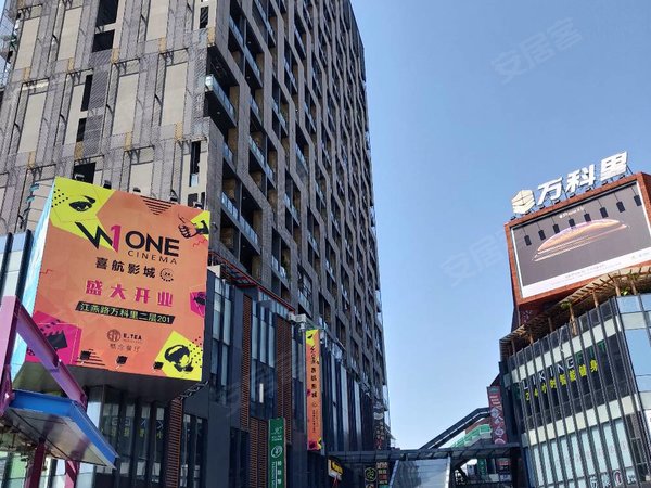 【多图】万科派,江燕路租房,万科里公寓中空复式一房 仅租4900元 可住