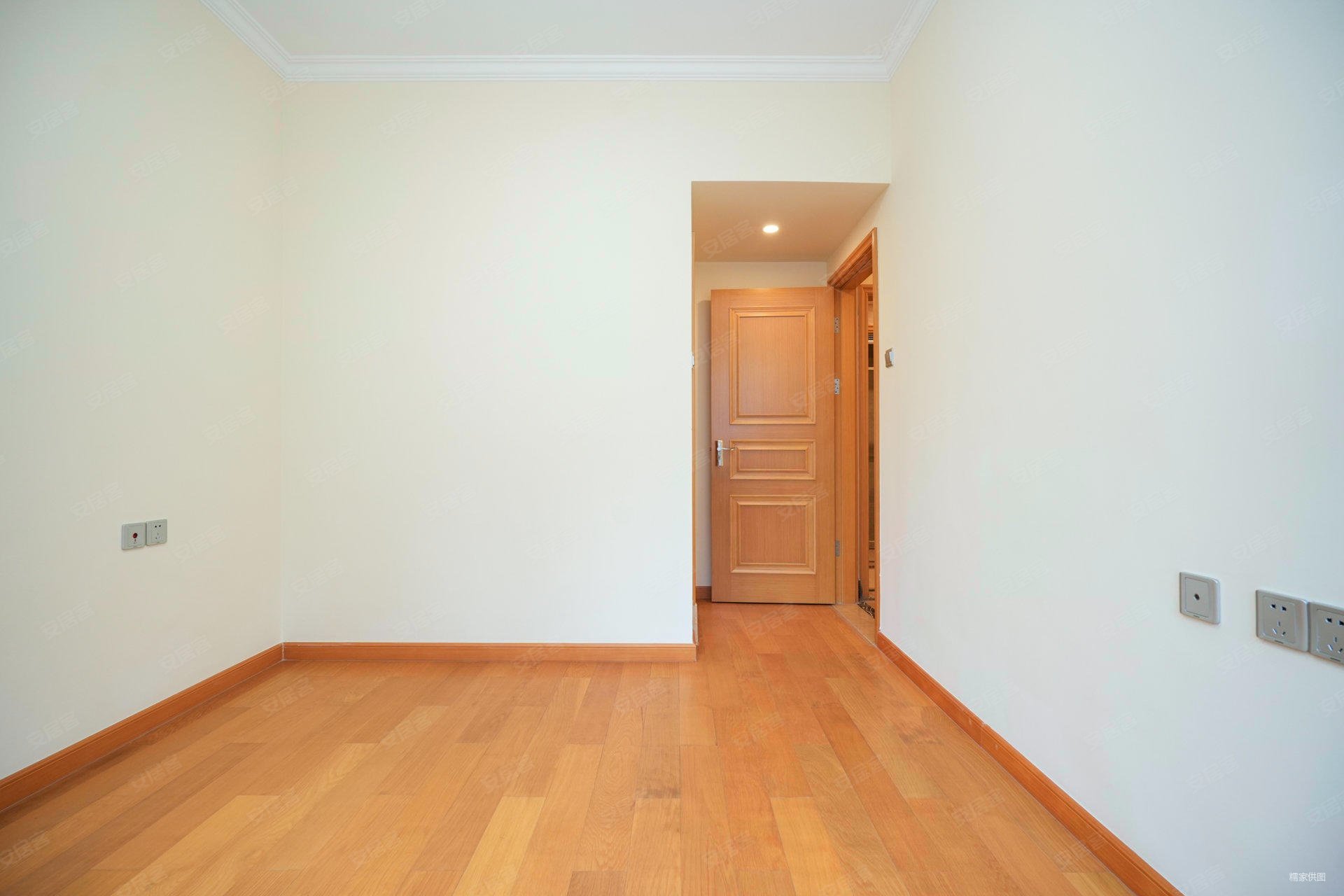 佳兆业城市广场(三期)3室1厅2卫89㎡南450万