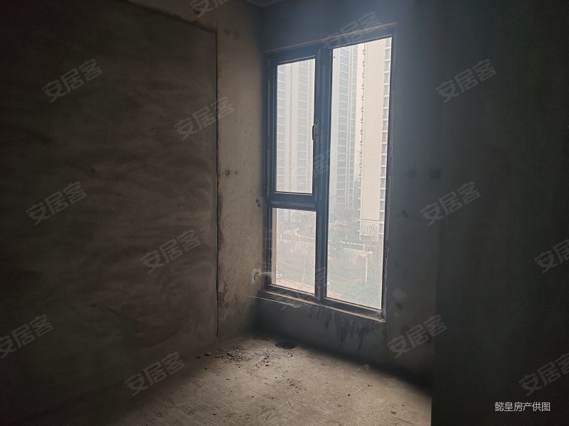 洛阳房产网>洛阳二手房>涧西二手房>上海市场二手房>春华朗城>800_600