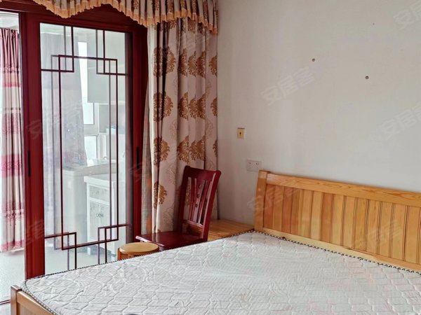 苏州常熟古里中欧假日花园小康村附近 中欧 首租 两室一卫 家电齐全