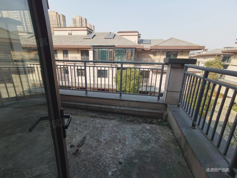 昆山房产网>昆山二手房>花桥二手房>花桥新城二手房>建滔裕园(别墅)>