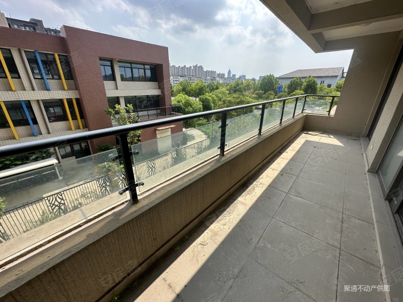 钥匙委托,碧桂园翡翠华府二手房,240万,4室2厅,2卫,140平米-南通安居