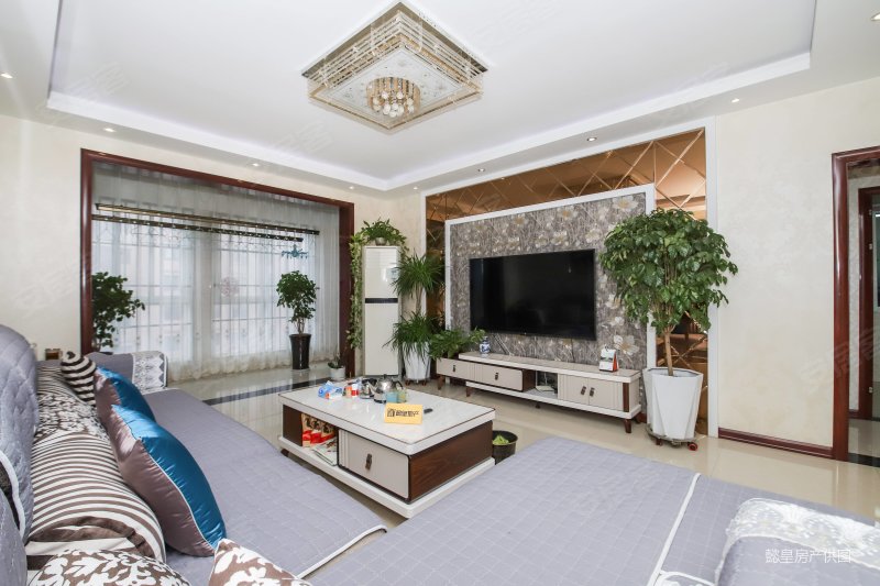 洛阳房产网>洛阳二手房>涧西二手房>南昌路二手房>美伦山水华府一期>